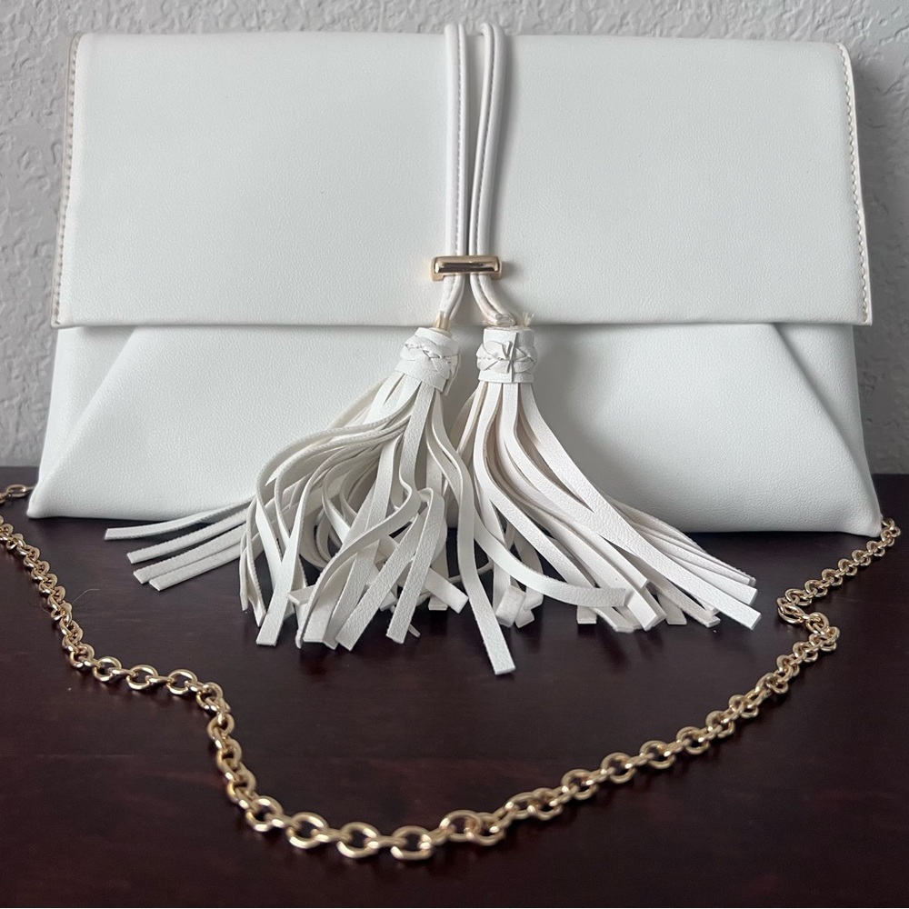 White tassel Clutch